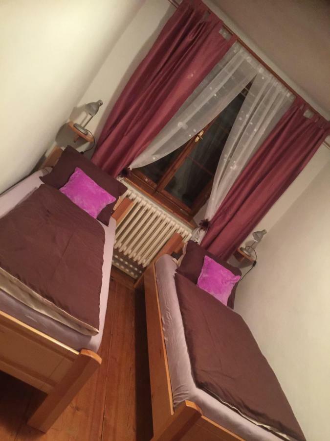 Apartman Verona チェスキー クルムロフ エクステリア 写真