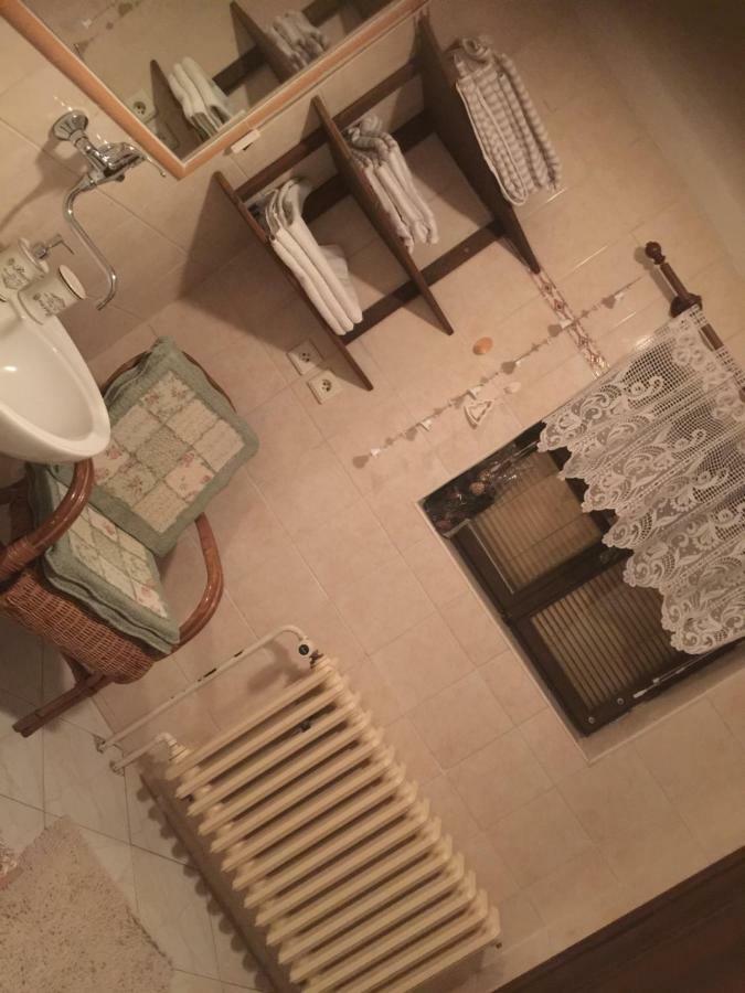 Apartman Verona チェスキー クルムロフ エクステリア 写真